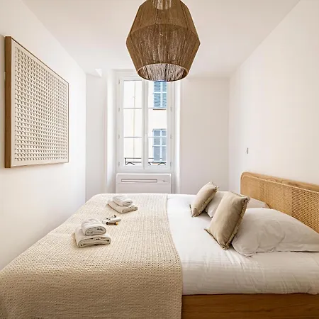 Beautiful 1br, Heart Of Suquet-cannes - 5min Apartment