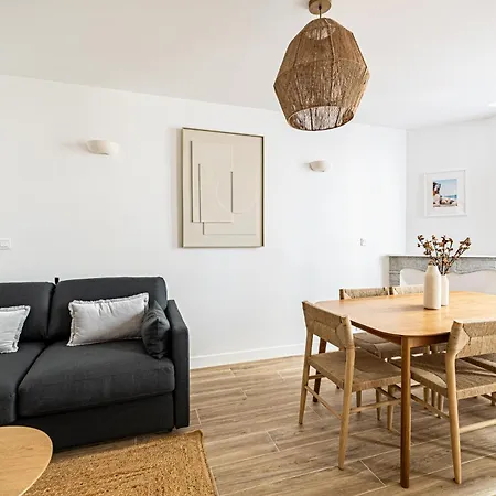 Apartment Beautiful 1br, Heart Of Suquet-cannes - 5min Cannes